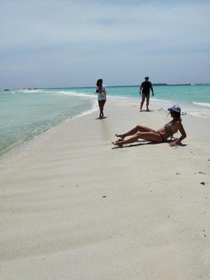 Pensiune Ninos K.guraidhoo